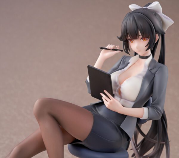 16 Azur Lane Takao OL Ver. Figure